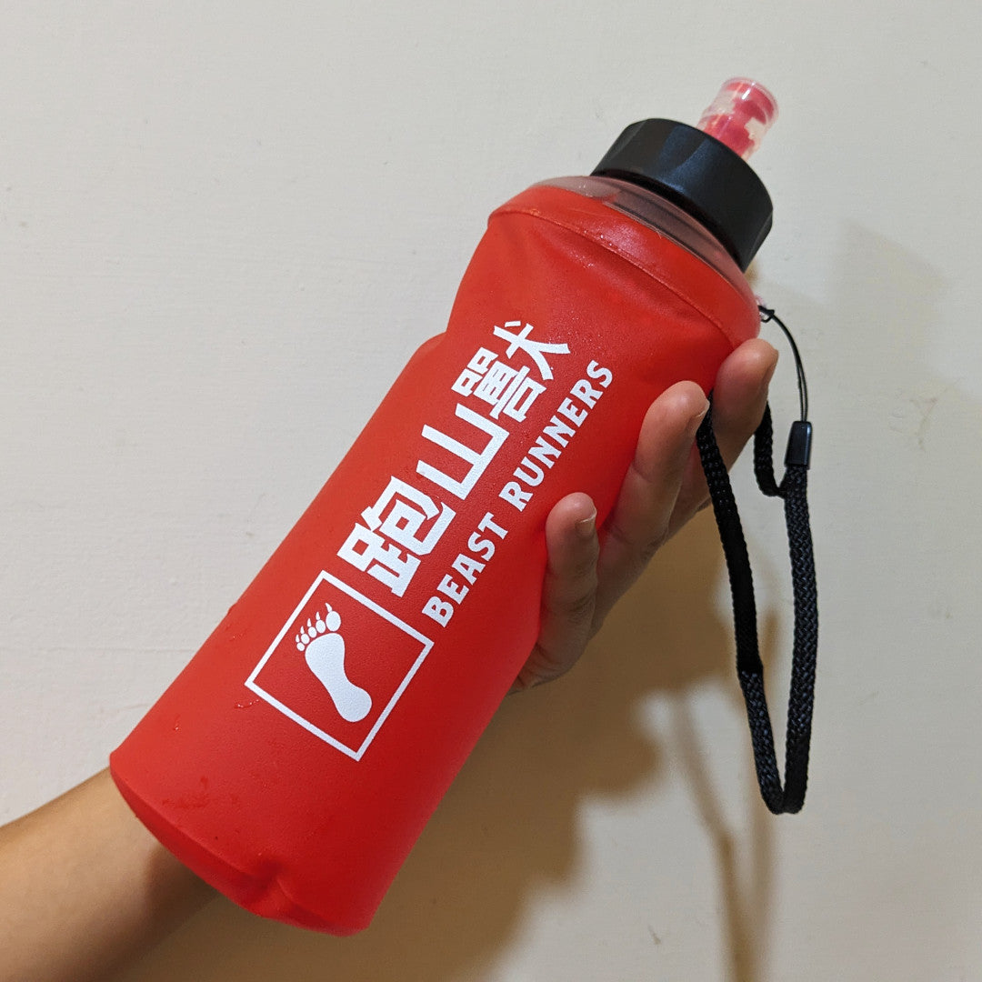 跑山獸 700ml 軟水壺